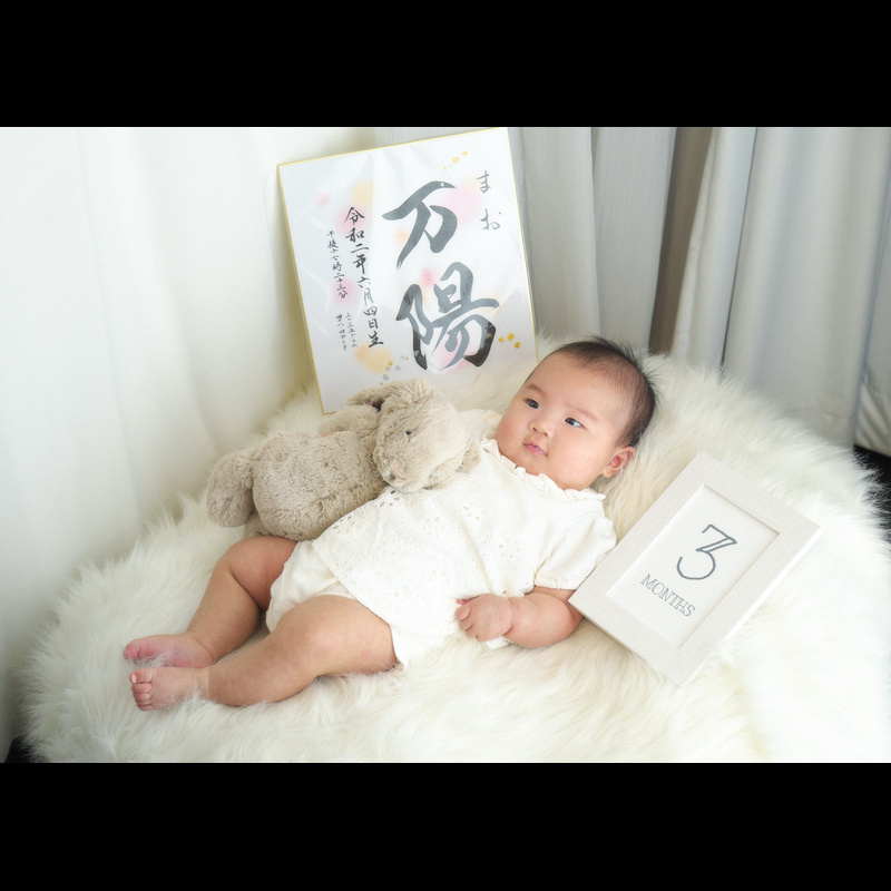 0417cd_800_black.jpg