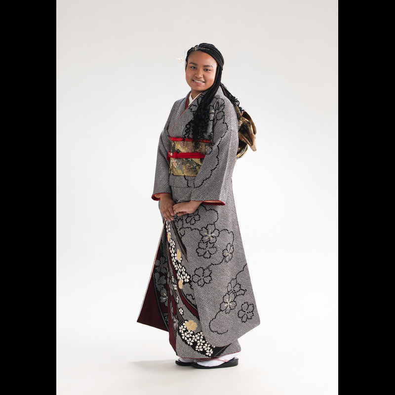 9547cd_800_black.jpg